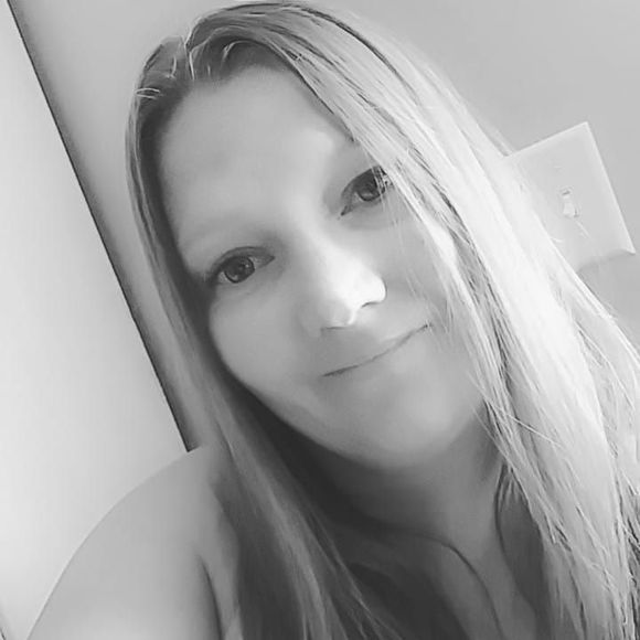 Meet your Posher, Robin - Picture 1 of 1